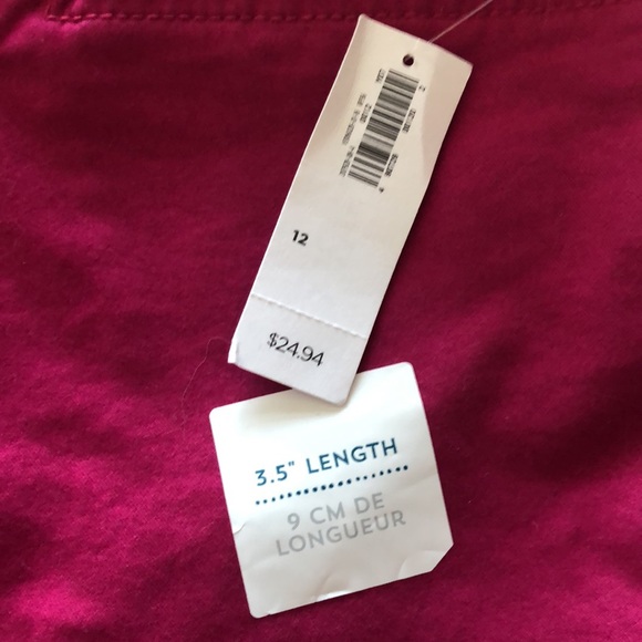 Old Navy Shorts - Picture 4 of 4